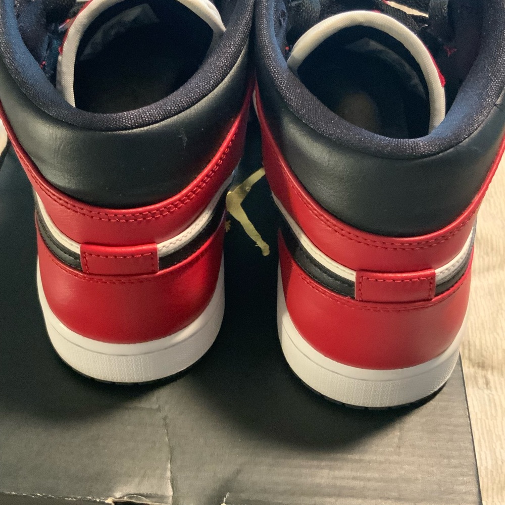 Air Jordan 1